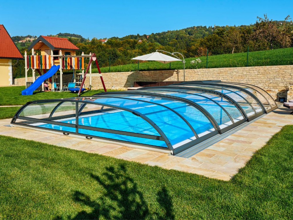 Zastřešení bazénu Simply Pool | Nízké zastřešení bazénu