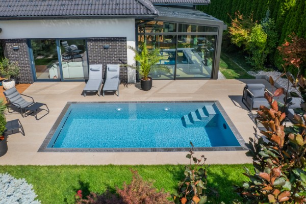 Plastové i nerezové bazény